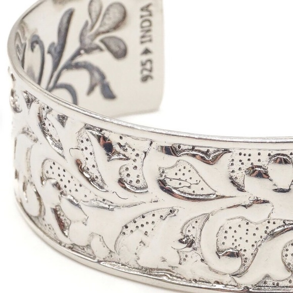 Silpada Sterling Silver Cuff Bracelet. - Picture 5 of 6